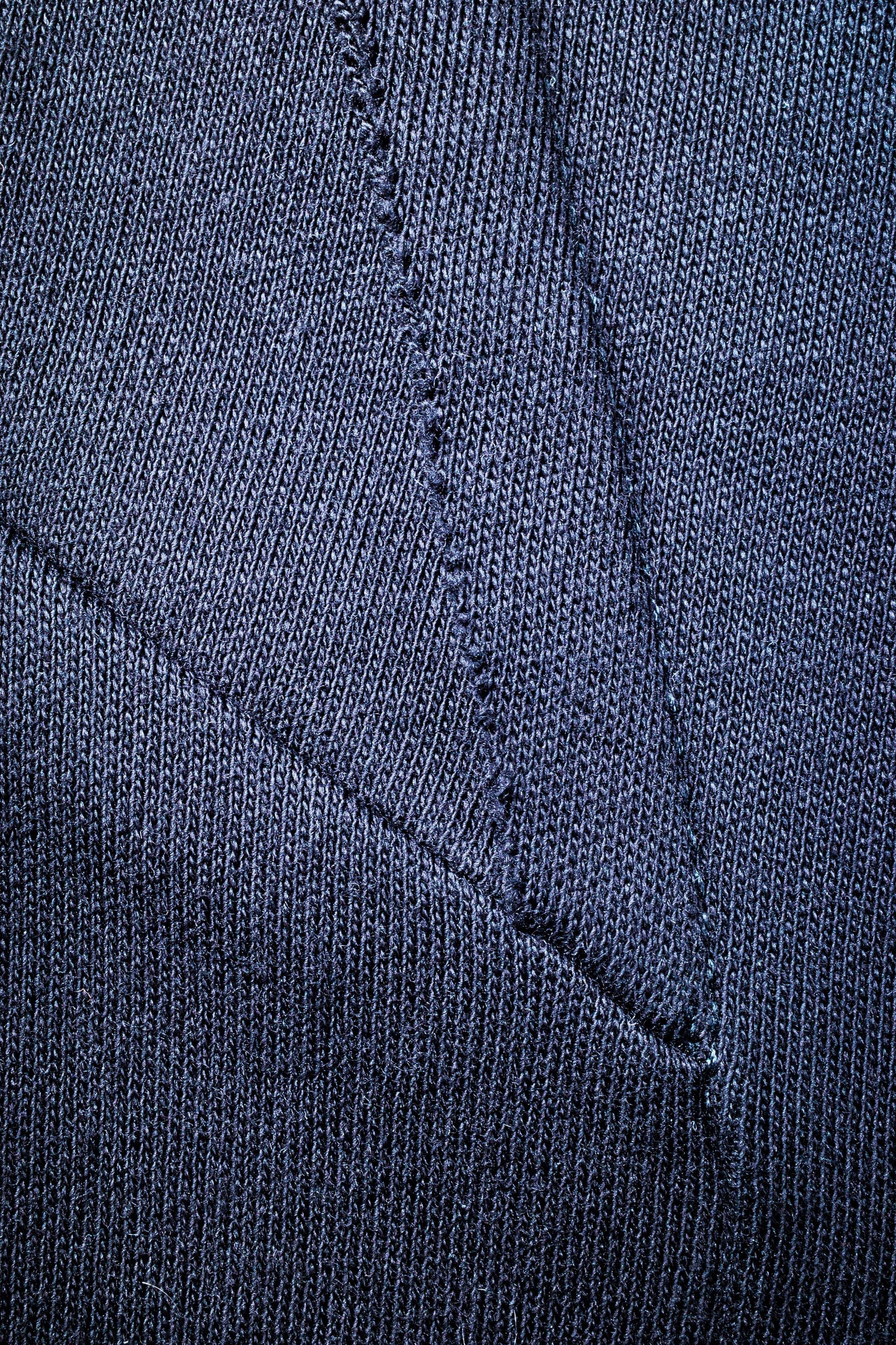 BL_BACK SEAMED SHIRT
