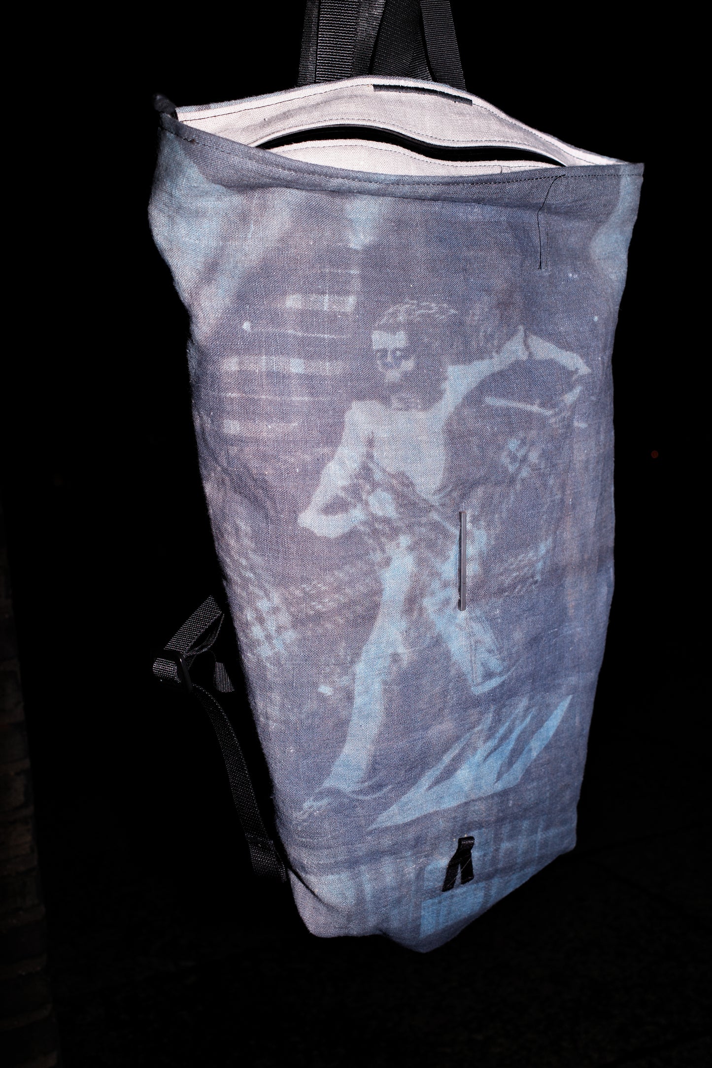 BA_TRANSFORMABLE MESSENGER BACKPACK