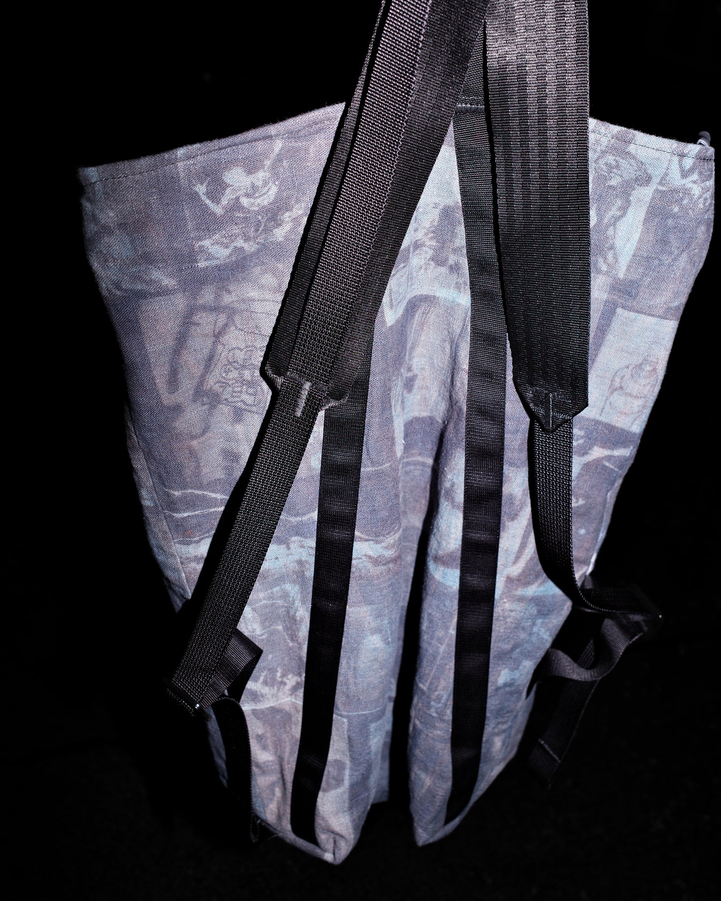 BA_TRANSFORMABLE MESSENGER BACKPACK